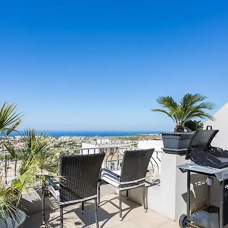 Modern With Terrace And Great Views Mellieħa