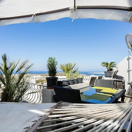 Modern With Terrace And Great Views