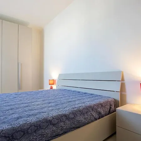 Modern With Terrace And Great Views *